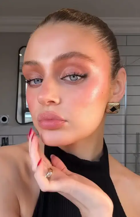 insta-influ-a-01.webp